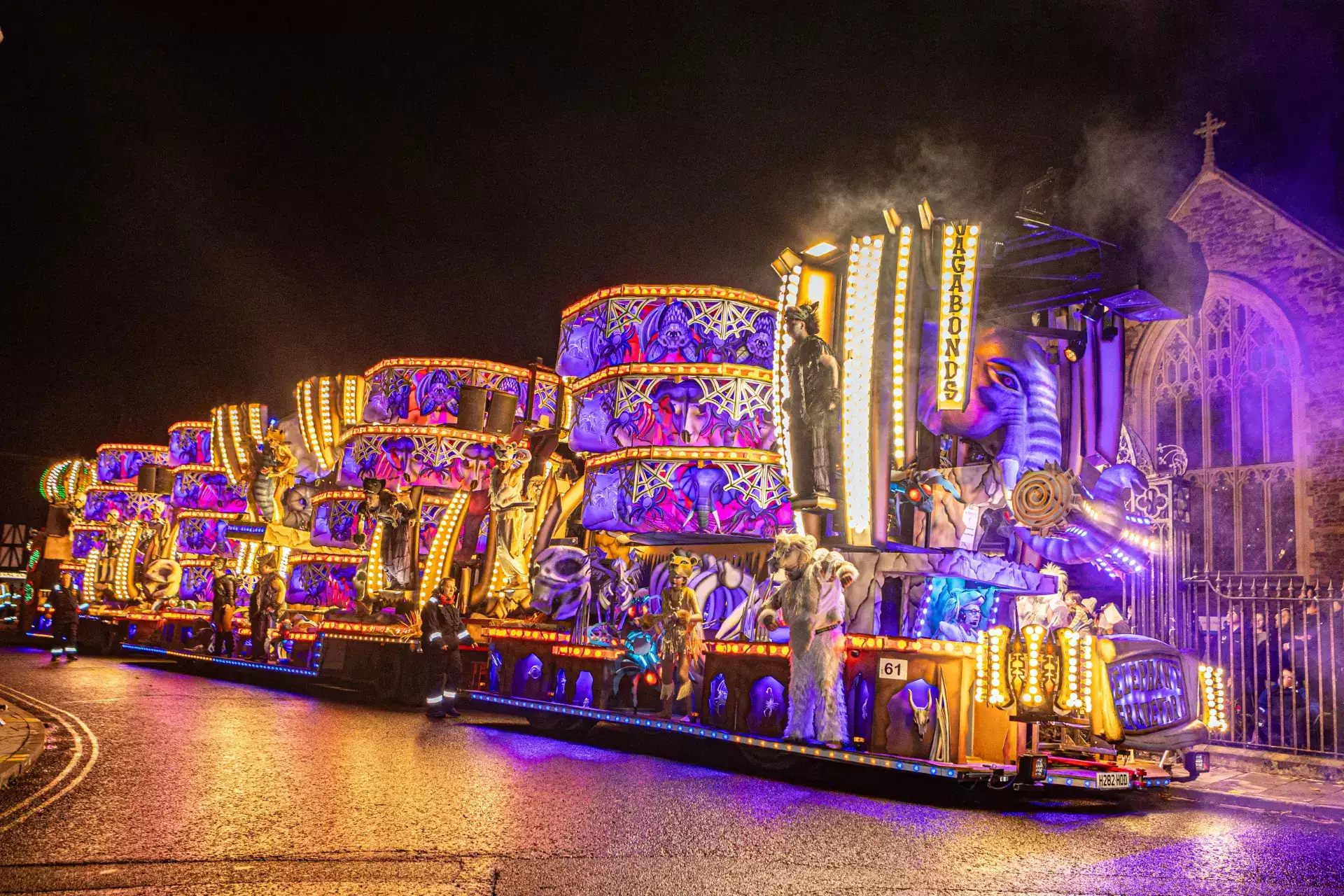 Bridgwater Carnival Vagabonds2