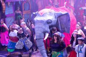 Gremlins Carnival Club Wonderland (le Travelling Show) (1)